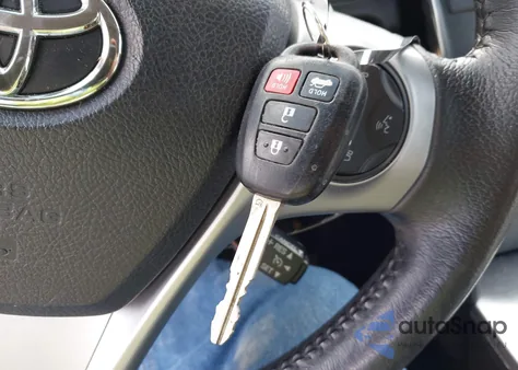 2014 Toyota Camry Se z USA, uszkodzony, nr VIN 4T1BF1FK1EU793309